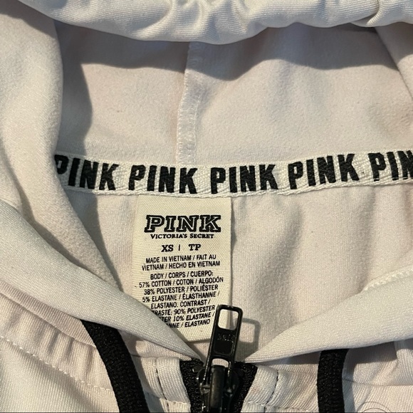 WOMEN’S BLACK AND WHITE PINK ZIP UP - Picture 3 of 5